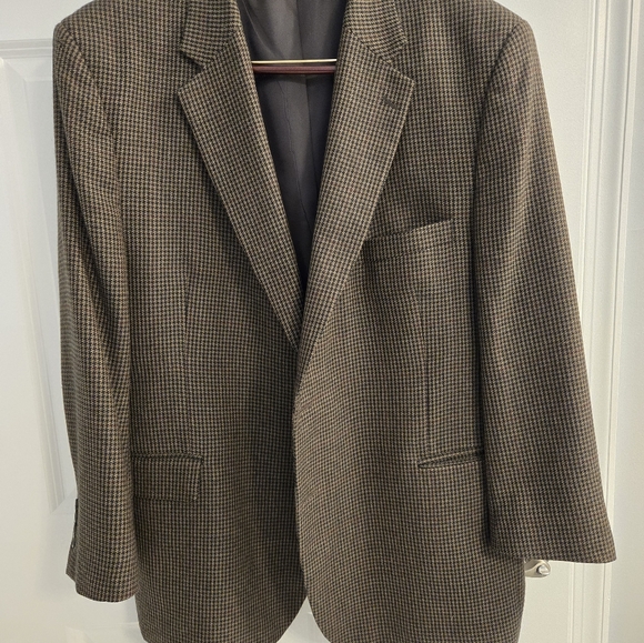 Jos. A. Bank Other - Jos A Bank 100% Wool Sportcoat Brown/Black/Rust Sm Check 50 R Mint